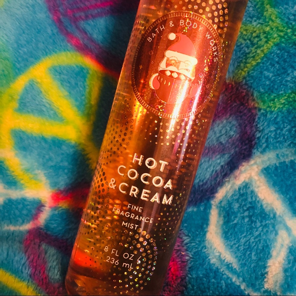 HOT COCOA & CREAM